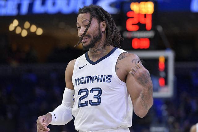 八村塁32+10詹姆斯23+14+12 湖人擒灰熊5连胜