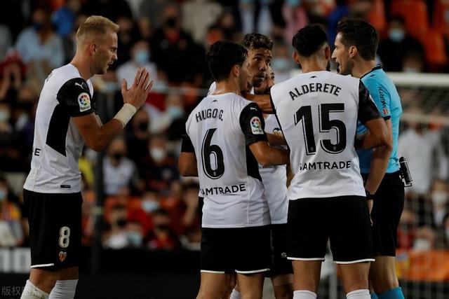 劳伦斯奖揭晓 阿尔卡拉斯和萨巴伦卡当选年度最佳男、女运动员